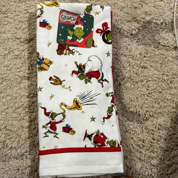 Grinch hand towels - Picture 3 of 7